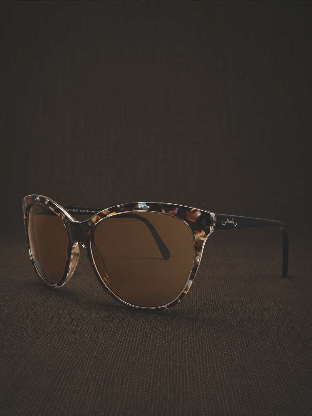 Phoebe Couture Cat-Eye Sunglasses | Tortoiseshell Frame | OS